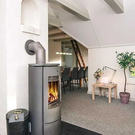 4 Star In * Blåvand