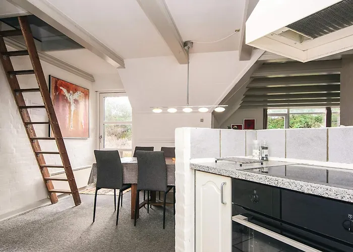 Σπίτι διακοπών 4 Star In *